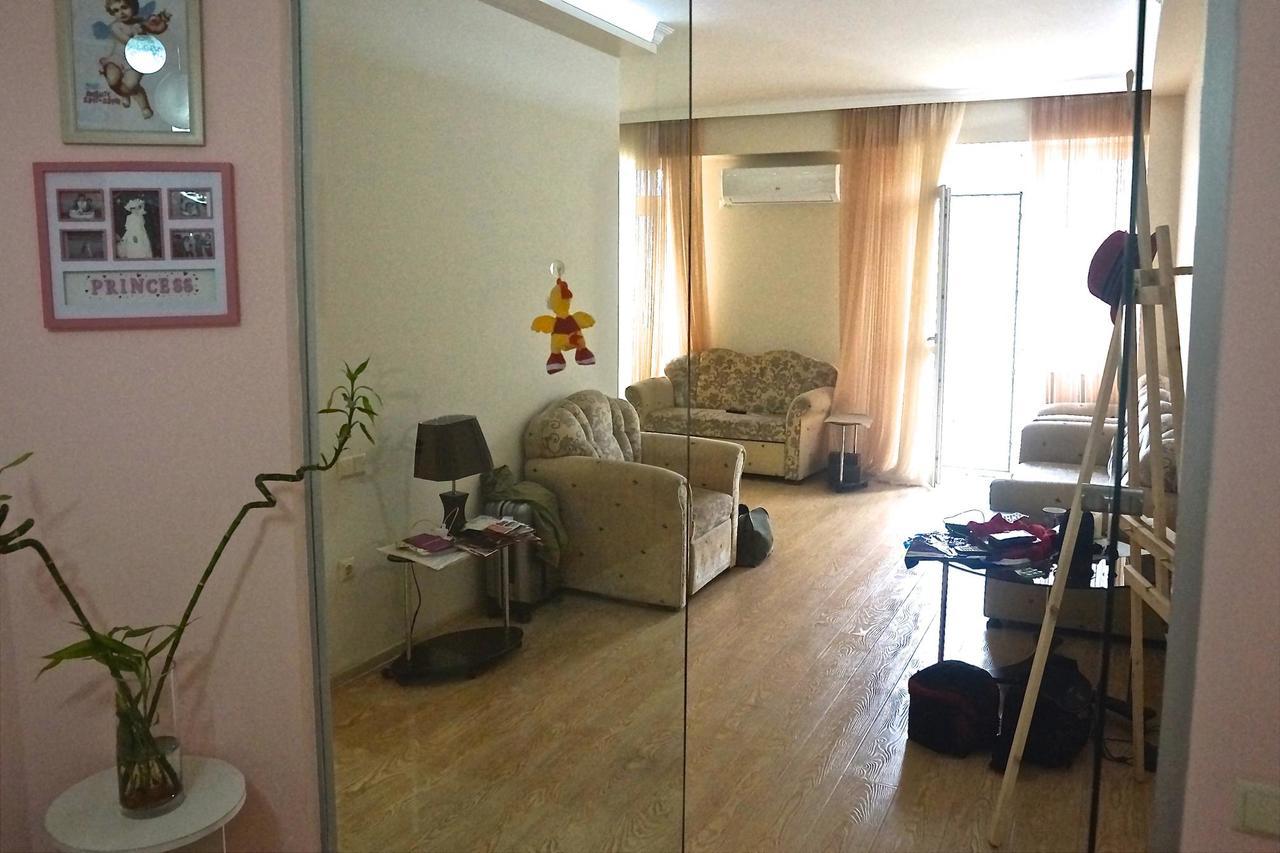 Cocorina Apartment Batumi Exterior photo